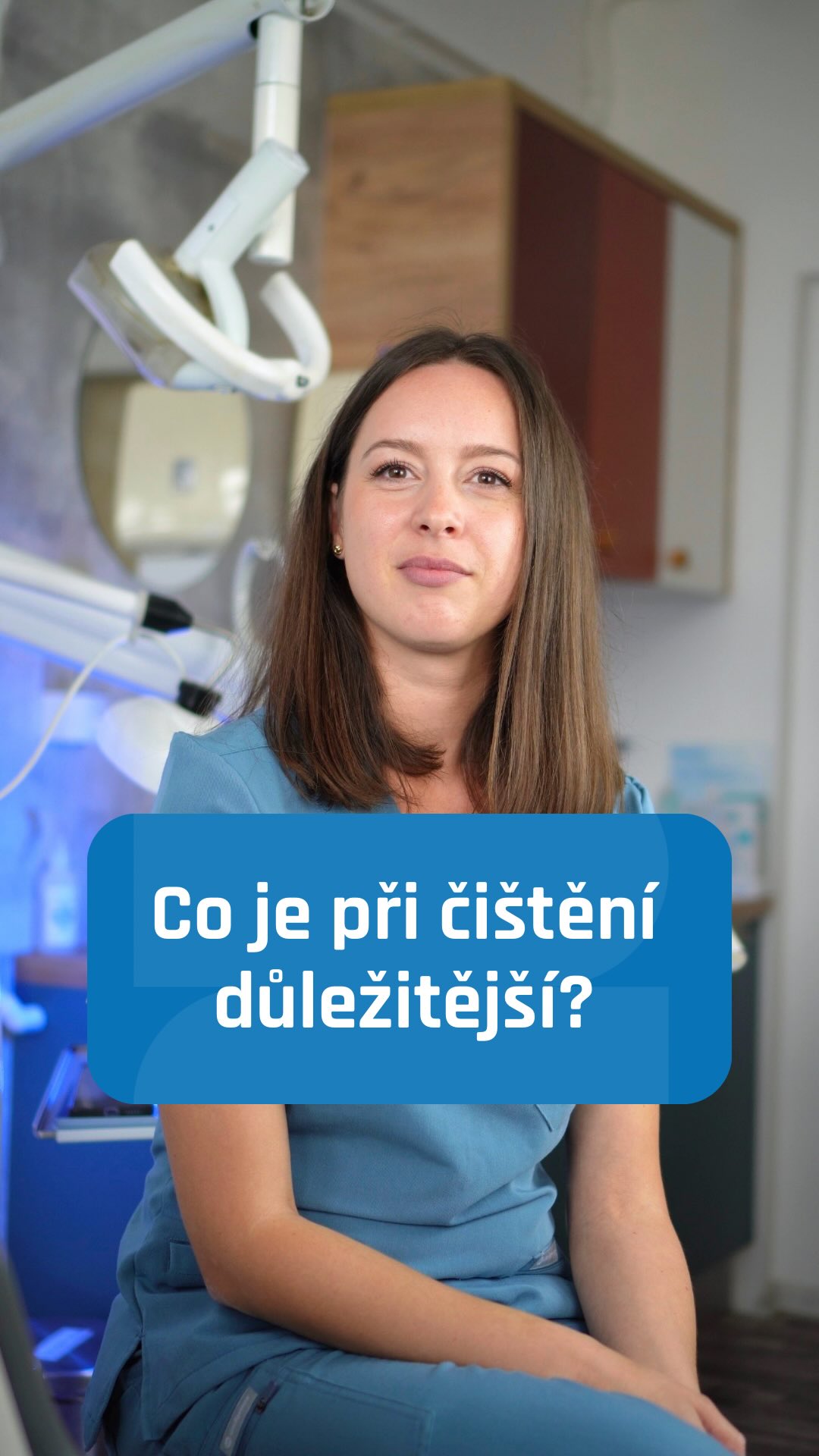 Co je při čištění zubů nejdůležitější? Kartáček, pasta nebo technika?

Můžete mít ten nejlepší kartáček, ale bez správné techniky nebude čištění tak účinné, jak by mohlo být. 🦷
A stejně tak ani perfektní technika nenahradí nevhodný kartáček. 🪥
Nejlepší výsledky přináší kombinace správného kartáčku, vhodné pasty a především správné techniky čištění.
Tak co, máte všechny tři..?