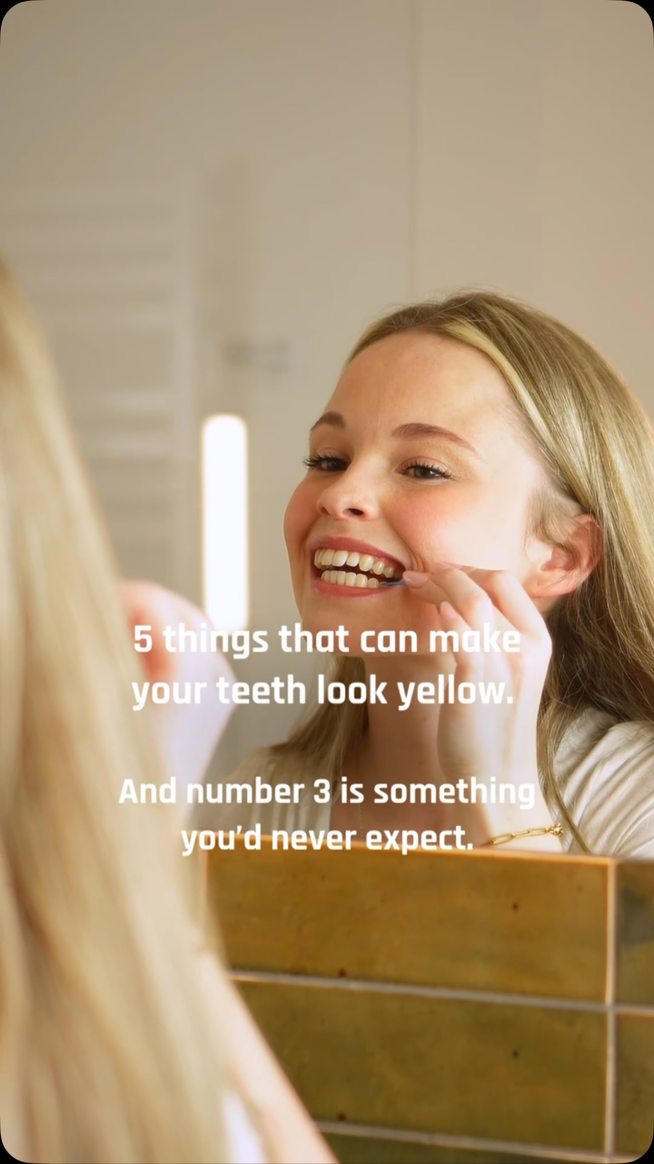 Your teeth don't turn yellow just because of coffee. Some of the biggest culprits might surprise you. 🦷

When people think of stained teeth, coffee is usually the first thing that comes to mind. But it's far from the only reason your teeth gradually lose their natural color.

Herbal teas 🌿
They may seem healthy, but they contain natural pigments that can slowly build up on the surface of your teeth, especially if you sip them throughout the day.

White wine 🍷
Unlike red wine, it doesn't stain your teeth as much directly. However, its acidity can weaken your enamel, making it easier for pigments from other foods and drinks to stick to your teeth.

Natural aging 🦷
As you get older, your enamel gradually becomes thinner, allowing more of the naturally yellow dentin underneath to show through.

Certain medications 💊
Some medications can affect tooth color during tooth development or even cause discoloration later in life.

Coffee ☕
The problem isn't usually one cup of coffee. It's sipping it throughout the day. Just like tea, it keeps your teeth exposed to staining pigments for much longer.

Yellow teeth don't always mean you're brushing incorrectly. More often, it's a combination of your daily habits, age, and what you eat and drink.

👉 Follow us to learn what really affects the health and appearance of your teeth. ✨